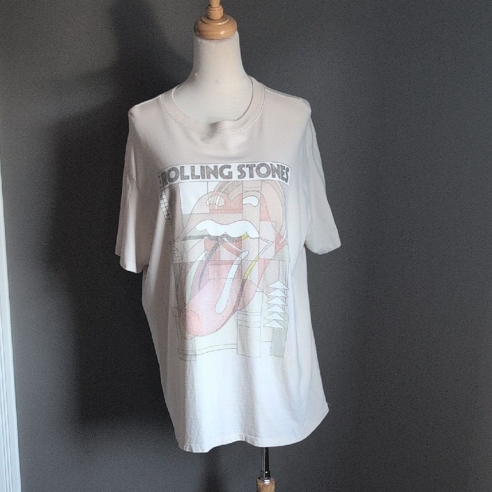 Abercrombie & Fitch Soft Collection Tee View 3